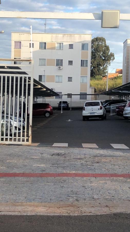 Ferienwohnung Apartamento Em Londrina Privado Com 2 Quartos De Casal Com Utensilios Garagem E Wifi Exterior foto